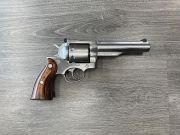 Ruger REDHAWK
