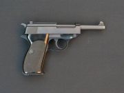 Walther P 1