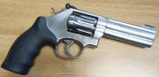 Smith and Wesson 617 - 8