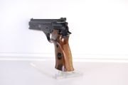 Beretta 76