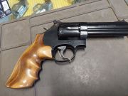SMITH &amp; WESSON 586