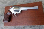 Smith & Wesson 66-1