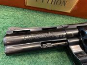 Colt PYTHON 4"