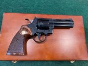 Colt PYTHON 4"