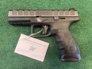 Beretta APX