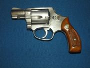 Smith & Wesson 60