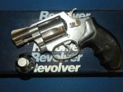 Smith & Wesson 60