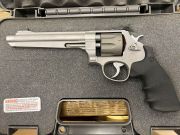 Smith and Wesson 929