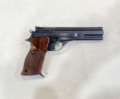 Beretta 76