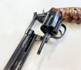 SMITH &amp; WESSON 586