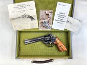 SMITH &amp; WESSON 586