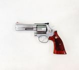 Smith & Wesson 686