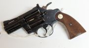 Colt DIAMONDBACK 2" 1/2