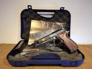 Beretta 84