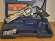 Colt PYTHON 6 INCH