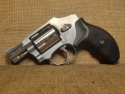 Smith & Wesson 640 CENTENNIAL