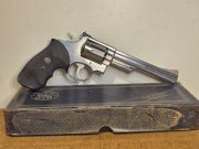 Smith & Wesson 66-1
