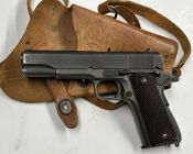 Colt 1911A1 US ARMY ~ 1943 con Fondina “Tanker”