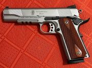 Smith & Wesson 1911