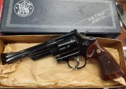 Smith & Wesson 57