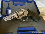 Smith and Wesson 627 Performance Center