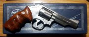 SMITH&amp;WESSON 66-1