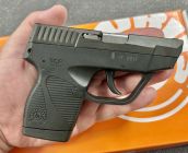 Taurus PT 738