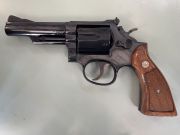 Smith & Wesson 19-4, 4”