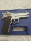 Smith & Wesson 5906 AS