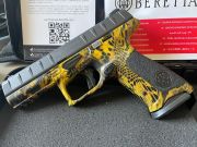 Beretta APX