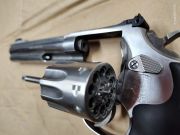 Smith & Wesson 617