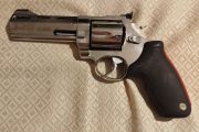 Taurus Raging bull 454 Casull