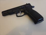 CZ - Česk&aacute; Zbrojovka 75B