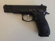 CZ - Česk&aacute; Zbrojovka 75B