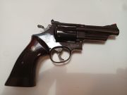 SMITH &amp; WESSON 629