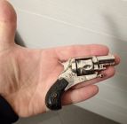 (Marca generica) revolver